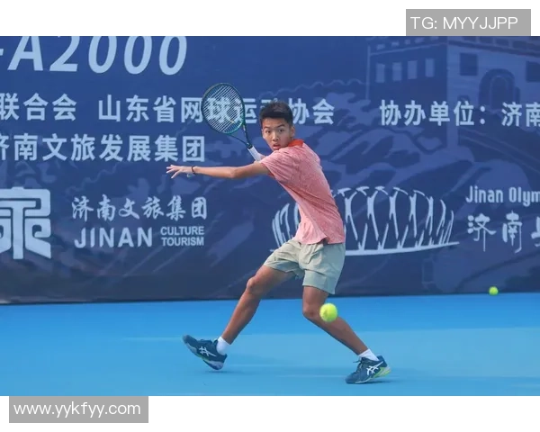 上海网球队在大师赛中的灵活应变能力展现出色表现