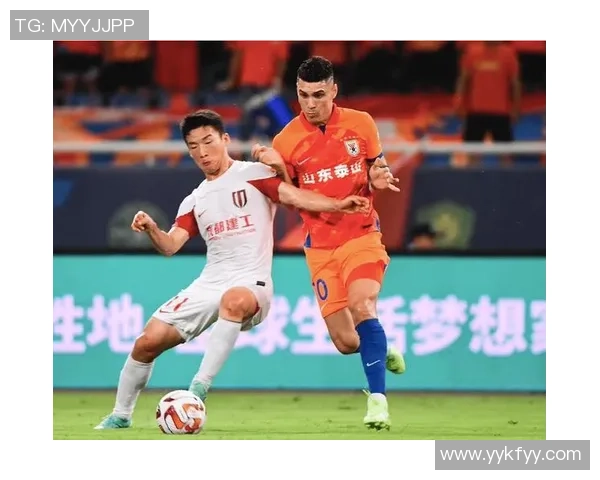 上海篮球队以98分领跑冠军赛积分榜展现强劲实力