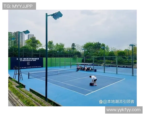 成都网球队与上海网球队赛后复盘探讨灵活性与战术应变能力