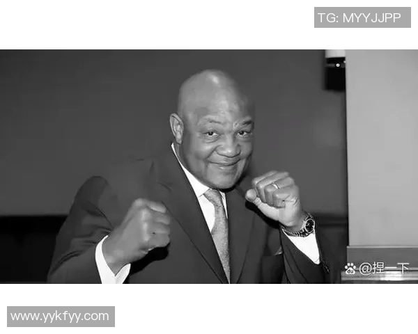 足球玛丽娜的梦想之旅：从草根到职业的传奇故事